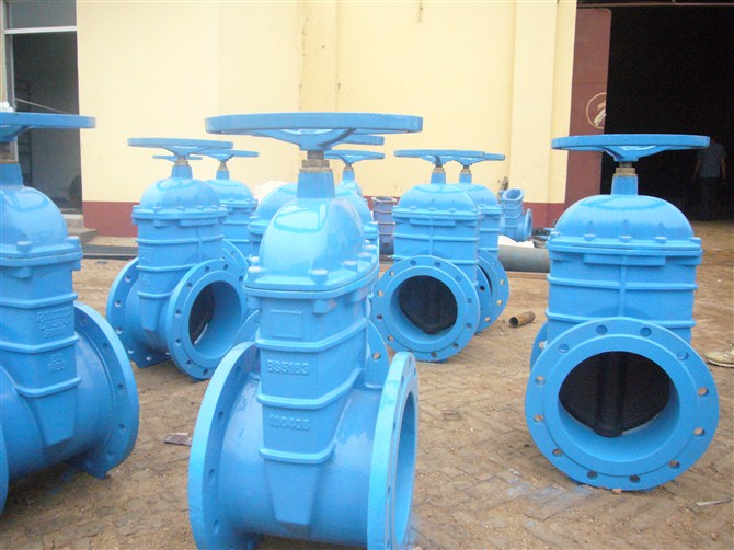 貴陽球鐵軟密封閘閥的優(yōu)勢與應(yīng)用前景